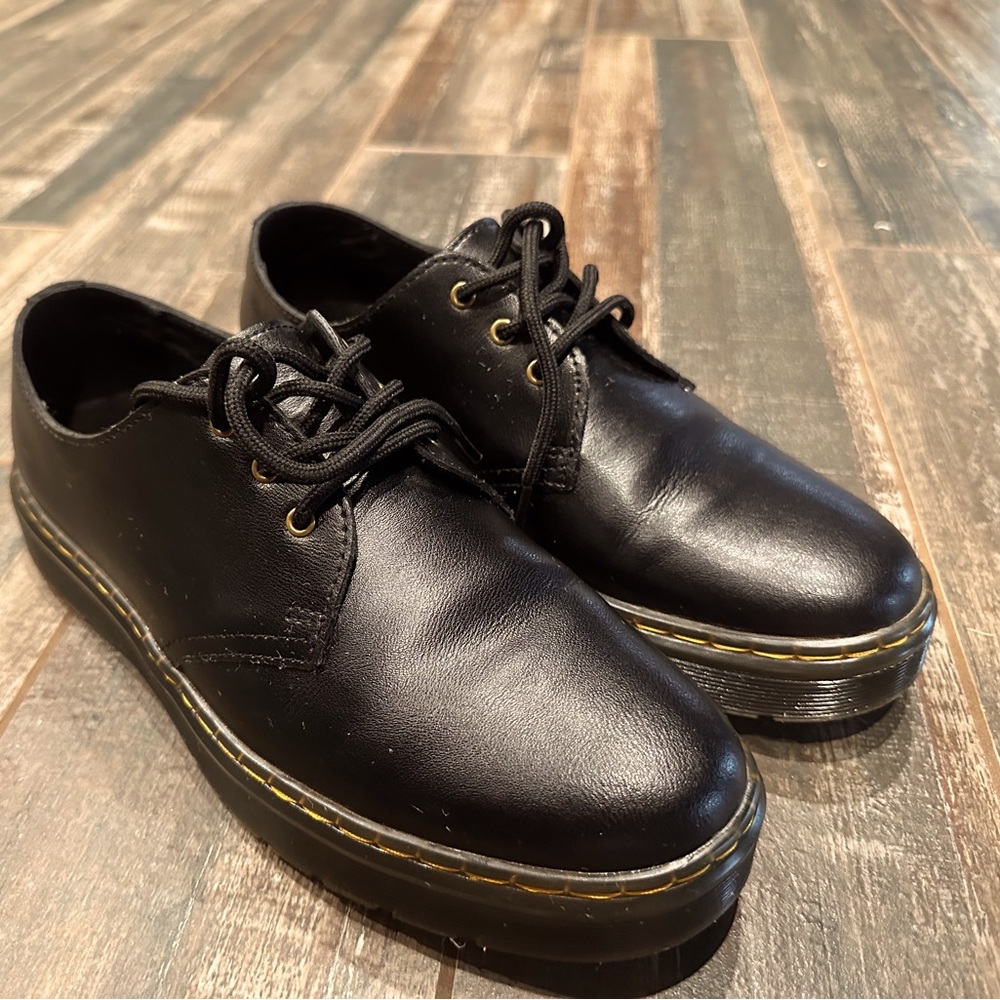 BRAND NEW DR MARTEN OXFORDS SZ 10